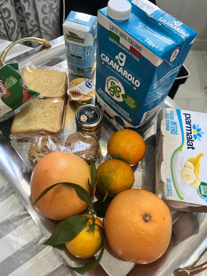 La Casa Di Margi Leilighet Napoli Eksteriør bilde